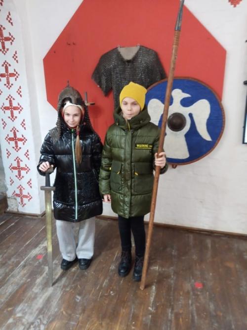 3 декабря 2022 года 4 а класс совершил поездку в город Смоленск. 04