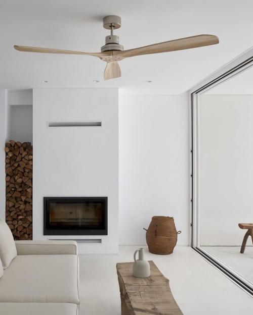 Загородный дом Кармен от студии: Carles Faus Borr s имеет простой и чистый архитектурный стиль. 06