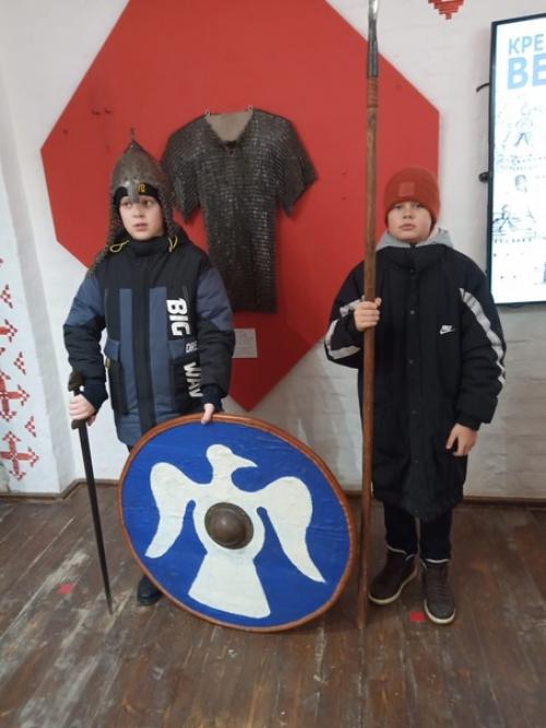 3 декабря 2022 года 4 а класс совершил поездку в город Смоленск. 08