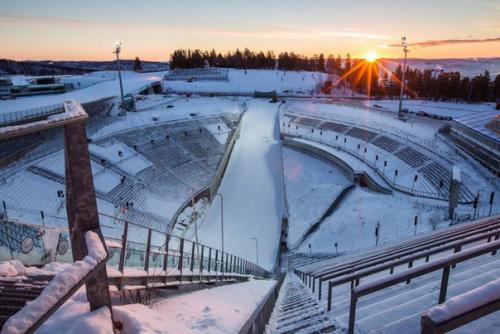 Всем привет.  Расскажу немного о том, где мы были и что видели за последние дни. 08