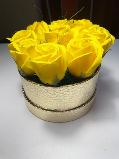 Сделайте эффектный практичный подарок, который будет радовать долгие годы и напоминать о том, кто его подарил! 01