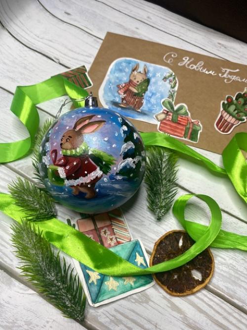 В этом году я сильно запаздываю с росписью новогодних игрушек, но исправляюсь и спешу порадовать всех вас! 03