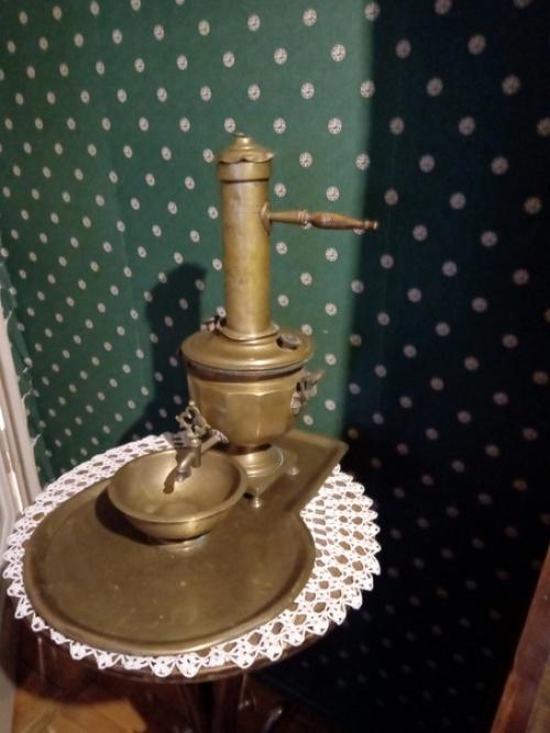 Уютный и атмосферный музей Мир Забытых Вещей рассказывает о быте горожан. 05