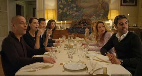 Хохотали весь фильм, ну а я еще получила и эстетическое удовольствие от интерьеров. 07