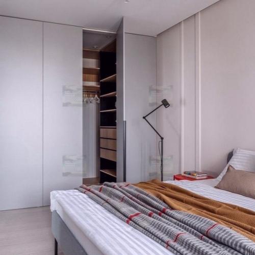 Функциональный интерьер в квартире - это не только красота, но и практичность. 01