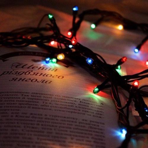 Мы украшаем комнату к новому году? 01