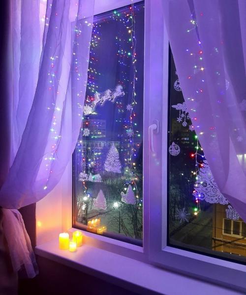 В преддверии. 

Сколько нужно времени и детей для создания праздничной атмосферы? 

