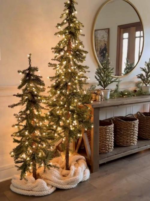 Худая ёлка - тренд - 2026 для маленьких квартир. 04