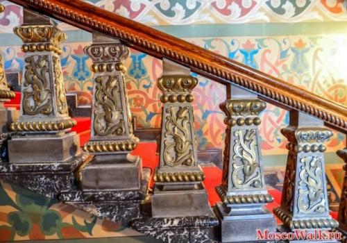 Орнаменты в интерьерах дома купца Игумнова в Москве. 05