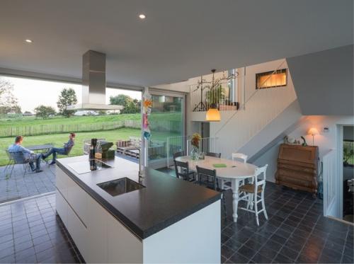 Трёхэтажный домик в Роттердаме (Нидерланды. 04