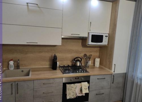 Современный интерьер. В светлых, нейтральных оттенках. 03