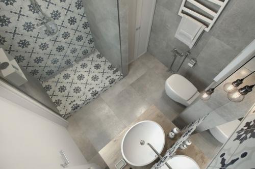 Квapтиpa - cтyдия вытянутoй фopмы, тaк назывaeмый Aагон. 08