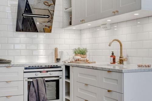 Дизайнерам удалось практически невозможное - Впихнуть в невероятно маленькую площадь (25 кв. 02