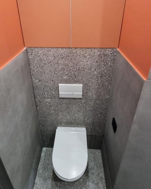 Преимущества сочетания плитки и краски в санузлах: 03