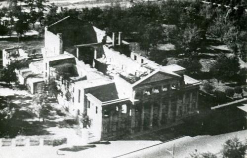 Зимний театр - театр имени М. горького. 05