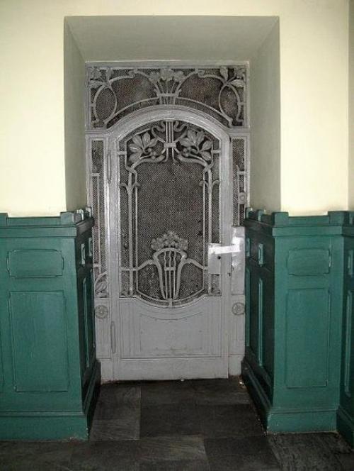 Старинные лифты Санкт-петербурга, действующие в наше время. 07