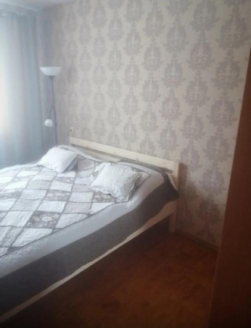 Не всегда есть возможность сделать ремонт или купить новую мебель, а жить в уюте хочется прямо сейчас. 01