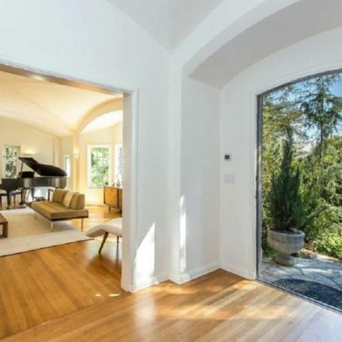 Английский таунхаус леорнардо ди каприо в Лос-анджелесе. 02