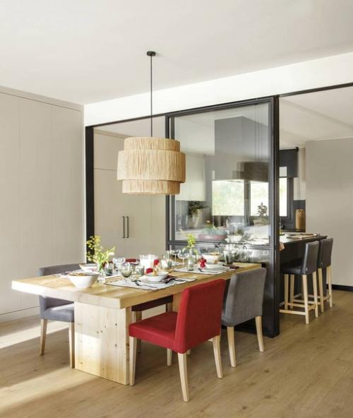 Эта квартира полна идей, облеченных в классический и нейтральный декор, который никогда не выйдет из моды. 04