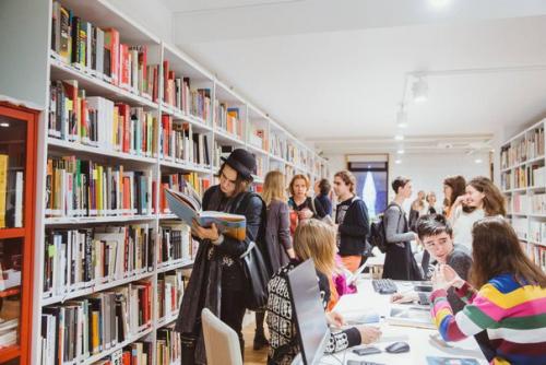 Девять необычных библиотек Москвы. 04