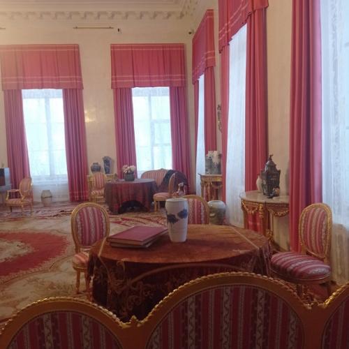 Экскурсия впечатлила по александровскому дворцу меня очень. 06