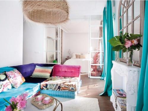 Яркая, уютная квартира в Мадриде.