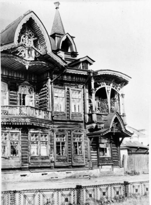 Барнаул.  Памятники архитектуры деревянного зодчества. 02