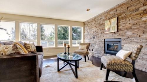 Декоративный камень в интерьере загородного дома. 03