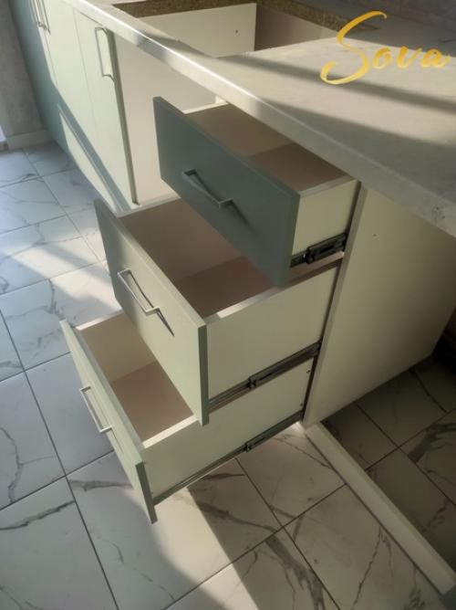 Хочется показать вам какой может быть зеленая кухня! 03