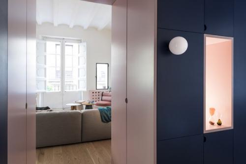 Реконструкция квартиры в здании 13 века в Борне, Барселона, Испания // 01. 08