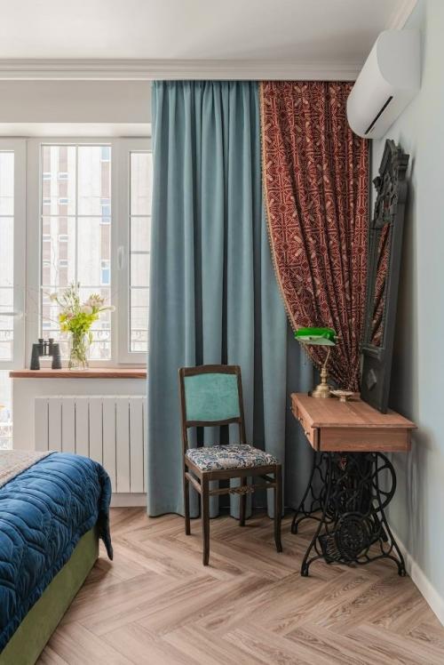 Мне было невероятно приятно, участвовать в создании интерьера, этой невероятной, дизайнерской квартиры. 02