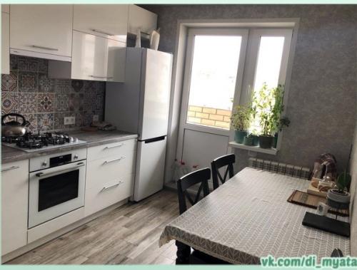 Просторная квартира. В спокойных оттенках. 02