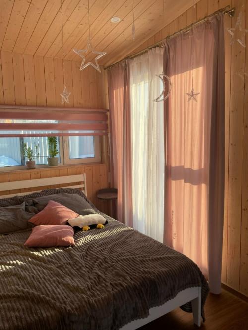 Кухня собранная своими силами на скандинавский мотив и уютные детали интерьера прекрасного модульного дома. 05