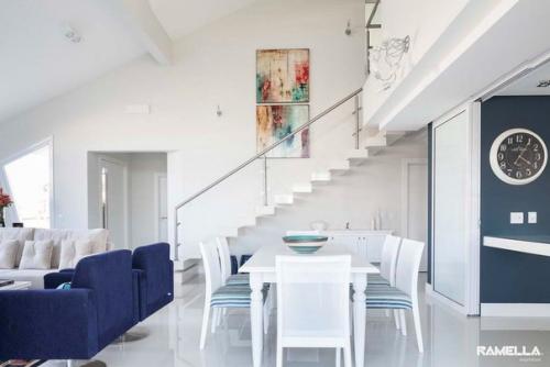 Часть 2. галечный дом (Casa Shingle) в Бразилии от Ramella Arquitetura. 03