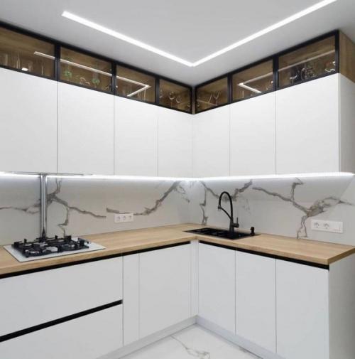 Просторная кухня. В белом цвете. 03