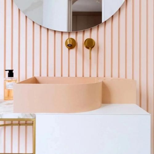 За свою историю дизайн ванных комнат претерпевал различные перемены. 03