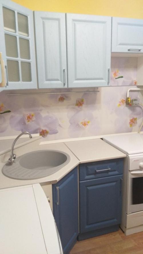 Здравствуйте.  Оцените пожалуйста, как вам такая кухонка? 03