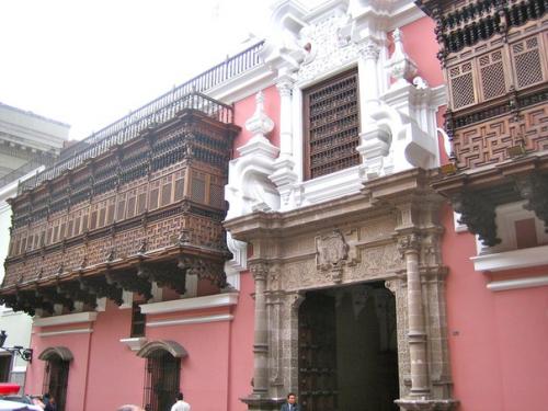 Дворец торре - талье (Palacio de Torre Tagle) - образец стиля севильского барокко в перу. 05