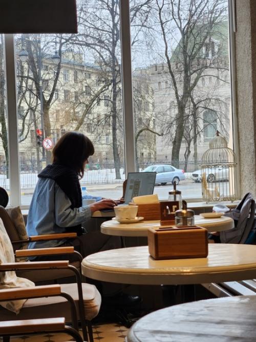 Чем старше становишься, тем важнее знать, кто твои корни. 01