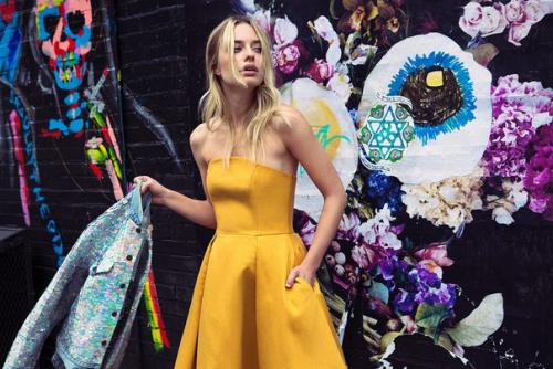 Топ - 10 культовых журналов о моде. 

