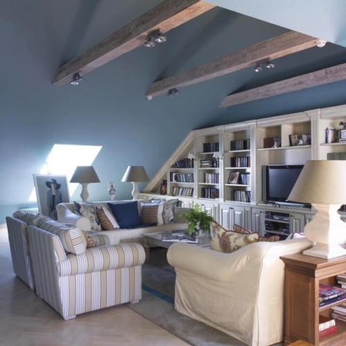 Атмосфера русской усадьбы XIX века может быть создана даже в современной квартире. 05