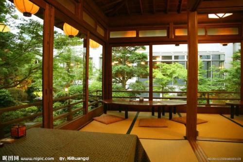 Тясицу (яп.  , Чайный Павильон) - чайный домик, атрибут японской чайной церемонии. 02