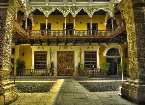 Дворец торре - талье (Palacio de Torre Tagle) - образец стиля севильского барокко в перу. 04