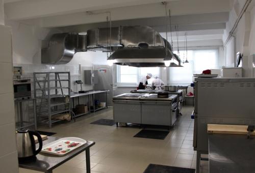 На ШААЗе после капитального ремонта открылась столовая заводоуправления. 07