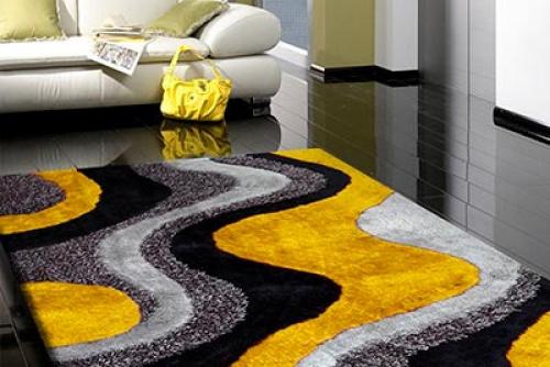 Модные ковры.  Почему-то принято считать, что уже прошло то время, когда интерьер квартиры украшали коврами. 03