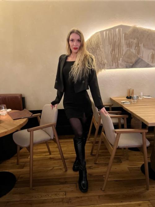 Выходные (почти выходные т. к. комп был со мной и я продолжала работать) в Адыгеи) посмотрели водопады - 2 из 12 кажется. 02