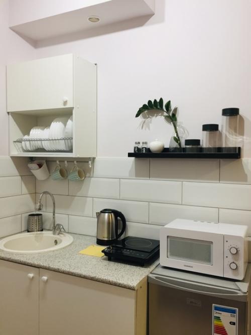 Студия с отдельным входом для молодого человека, дизайн свой собственный может что-то убрать или наоборот добавить? 05