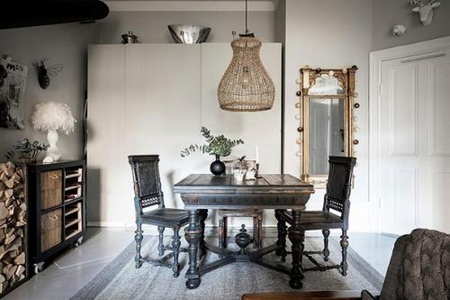 Дровяная печь, винтажный стол и овечка: 03