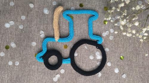 Вязаный декор интерьера - это не стандартный и очень классный вариант украсить любую вашу комнату. 09