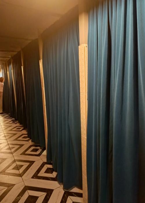 Новая сцена ЛДМ, удивительный психокреатив дизайнера. 06